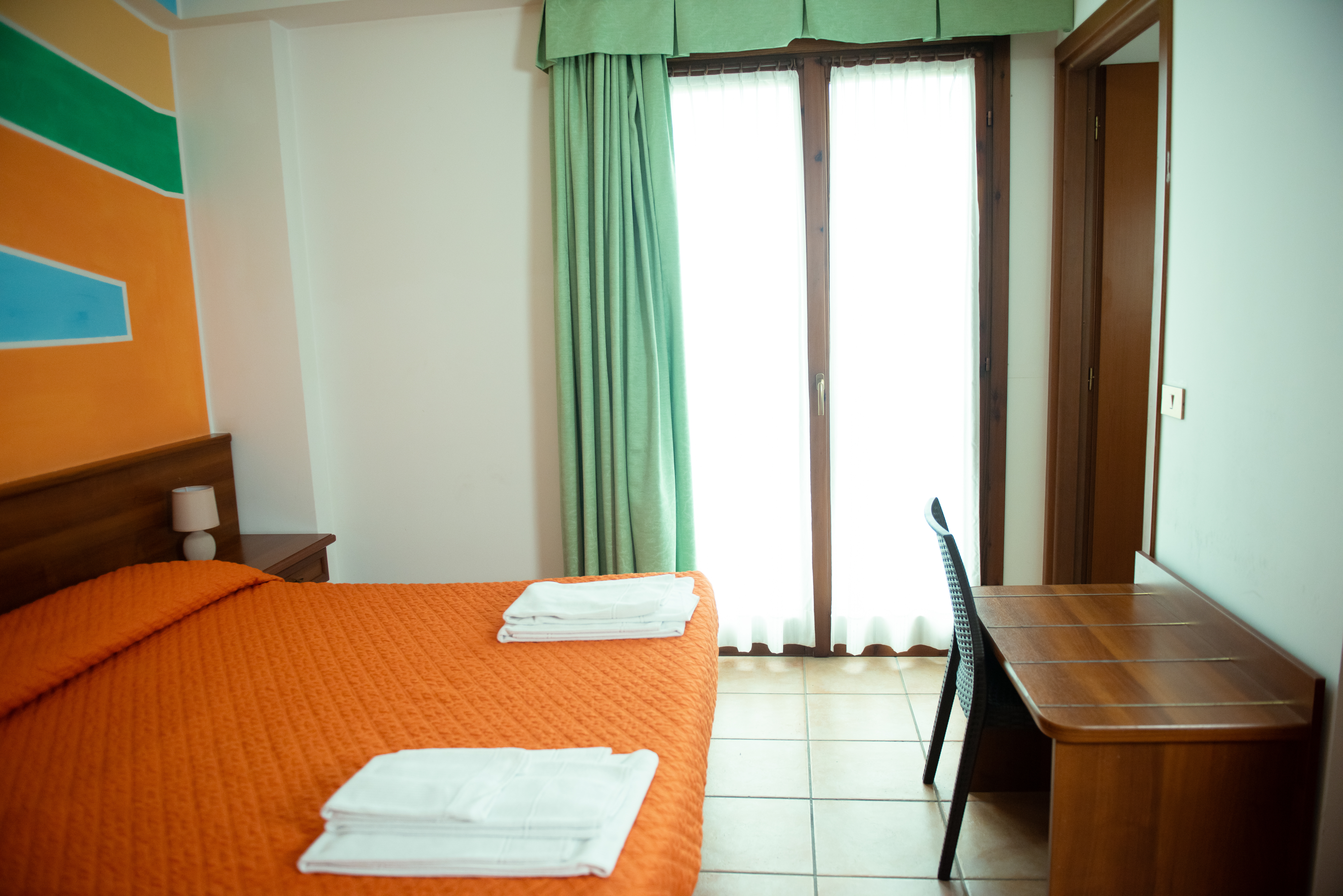 Room detail image of Triple room